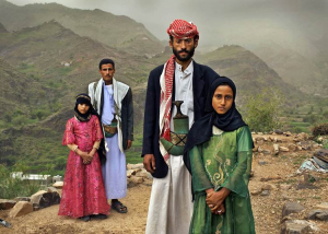 Egyórás „élményházasságokat” kötnek 9 éves kislányokkal Irakban